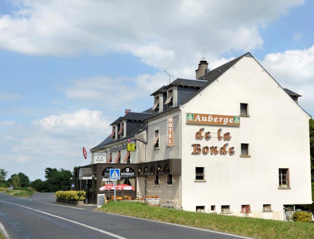 Hotel Auberge De La Bonde Logis Ланже Екстер'єр фото